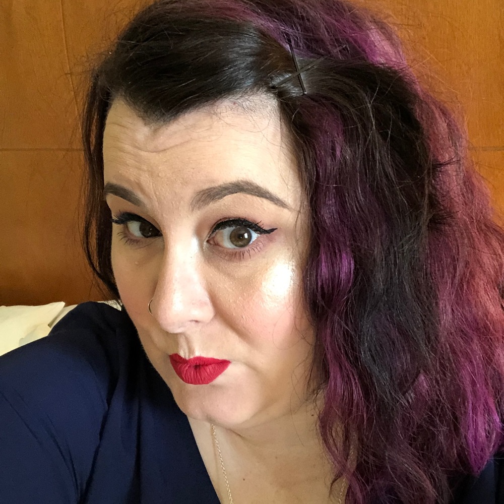 Meet your Posher, Jennifer